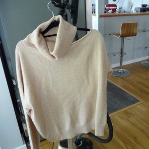 PAIGE RAUNDI MODERN  CAMEL COLOR WOOL OVERSIZED TURTLE NECK ONE COLD SHOULDER XL